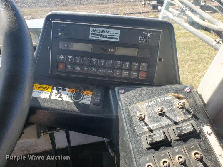 image for item KC9587 Melroe 3630 Spra-Coupe  sprayer