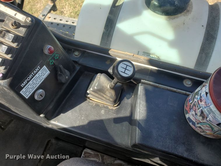 image for item KC9587 Melroe 3630 Spra-Coupe  sprayer