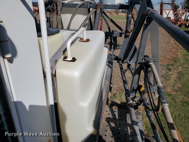 image for item KC9587 Melroe 3630 Spra-Coupe  sprayer