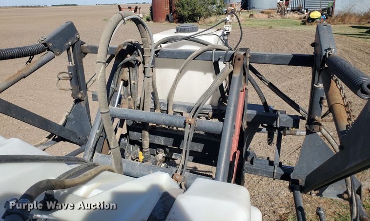 image for item KC9587 Melroe 3630 Spra-Coupe  sprayer