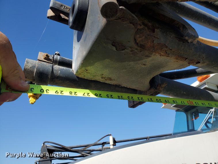 image for item KC9587 Melroe 3630 Spra-Coupe  sprayer