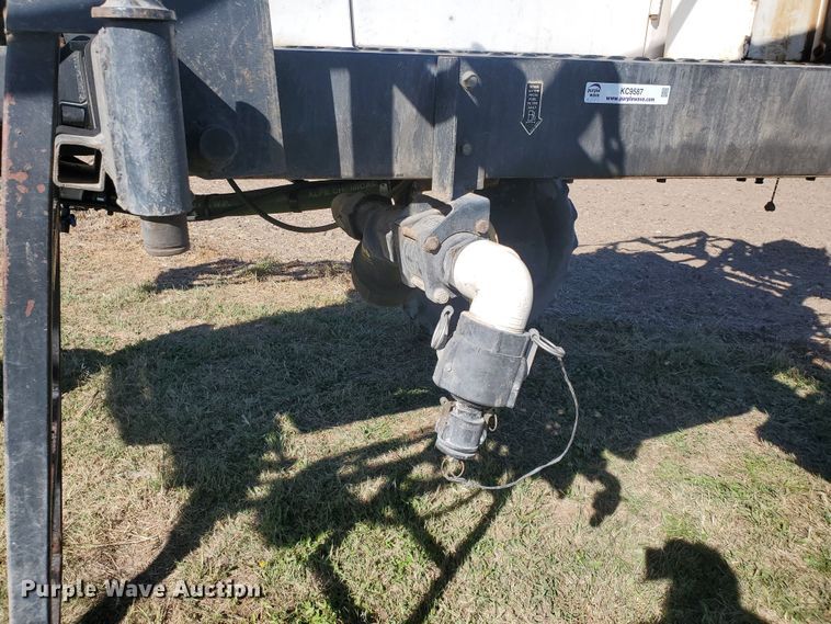 image for item KC9587 Melroe 3630 Spra-Coupe  sprayer