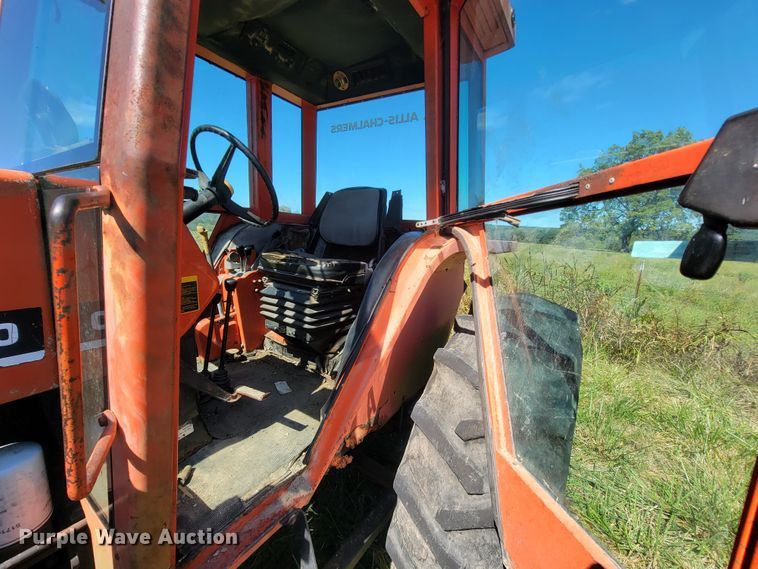 image for item KQ9248 Allis Chalmers 6060  tractor
