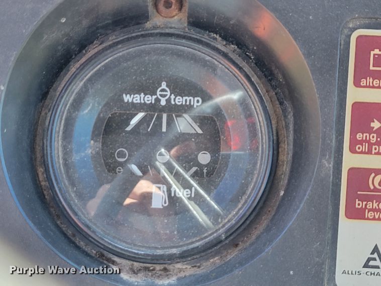 image for item KQ9248 Allis Chalmers 6060  tractor