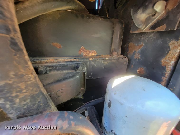 image for item KQ9248 Allis Chalmers 6060  tractor