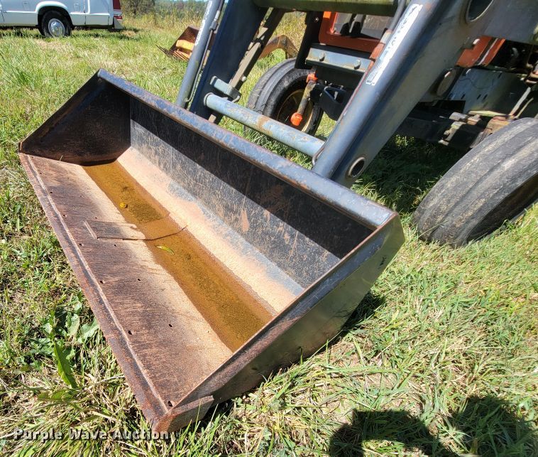 image for item KQ9248 Allis Chalmers 6060  tractor