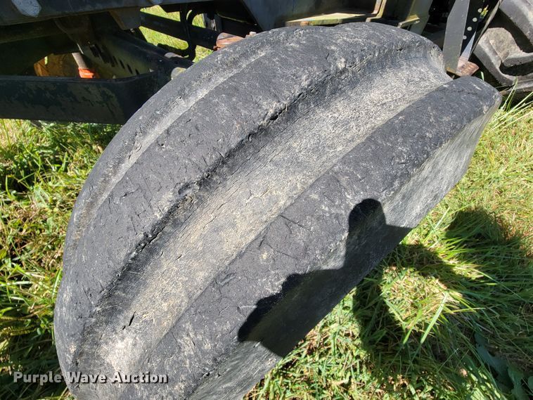 image for item KQ9248 Allis Chalmers 6060  tractor