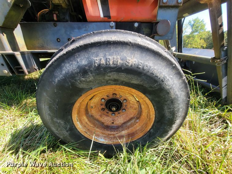 image for item KQ9248 Allis Chalmers 6060  tractor