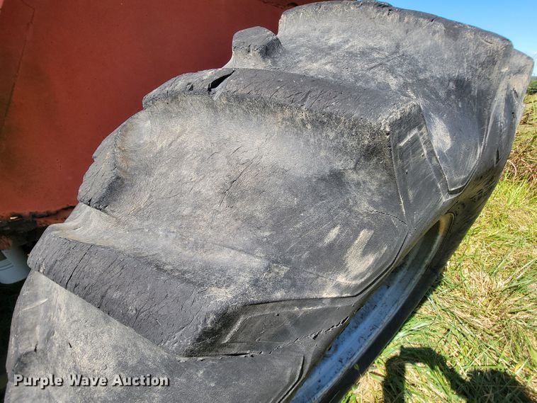 image for item KQ9248 Allis Chalmers 6060  tractor