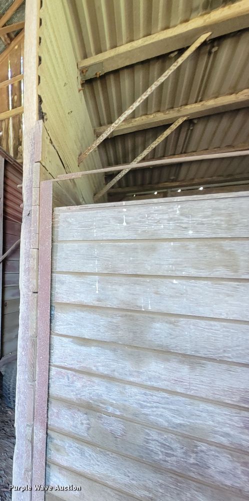 image for item KQ9257 (3) silage wagons