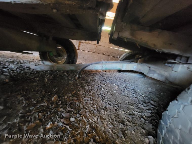 image for item KQ9257 (3) silage wagons