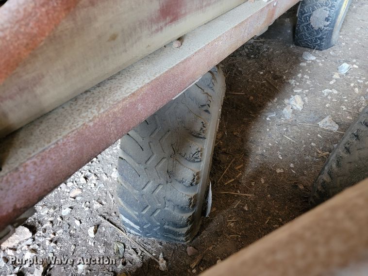 image for item KQ9257 (3) silage wagons