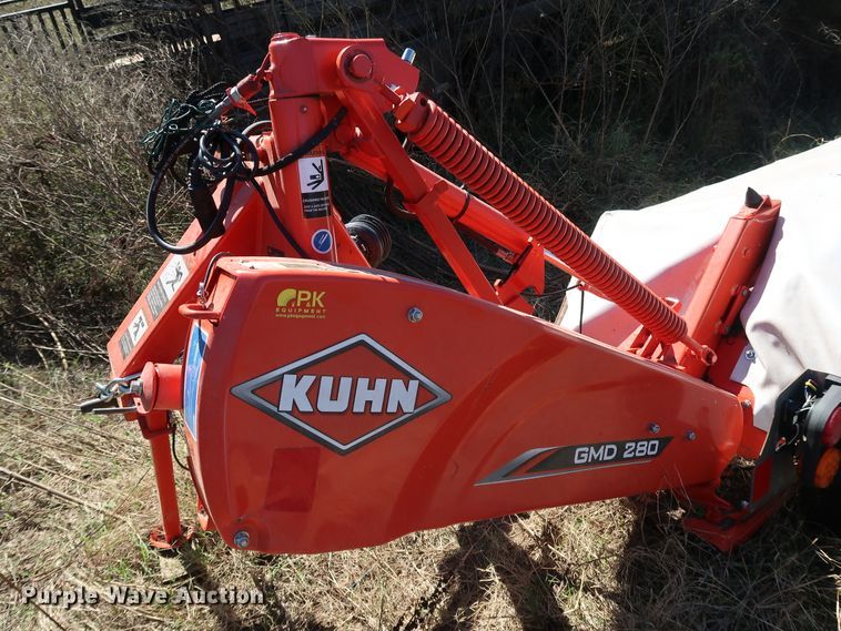 image for item KQ9710 2020 Kuhn GMD280HD  disc mower