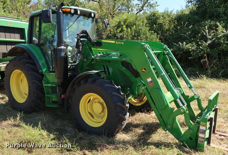 image for item KQ9711 2019 John Deere 6110M  MFWD tractor