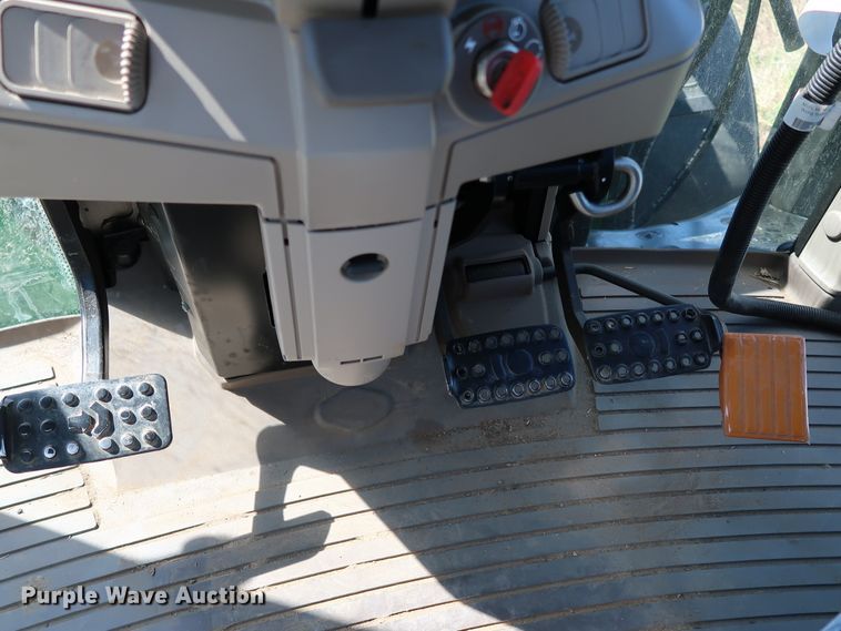 image for item KQ9711 2019 John Deere 6110M  MFWD tractor