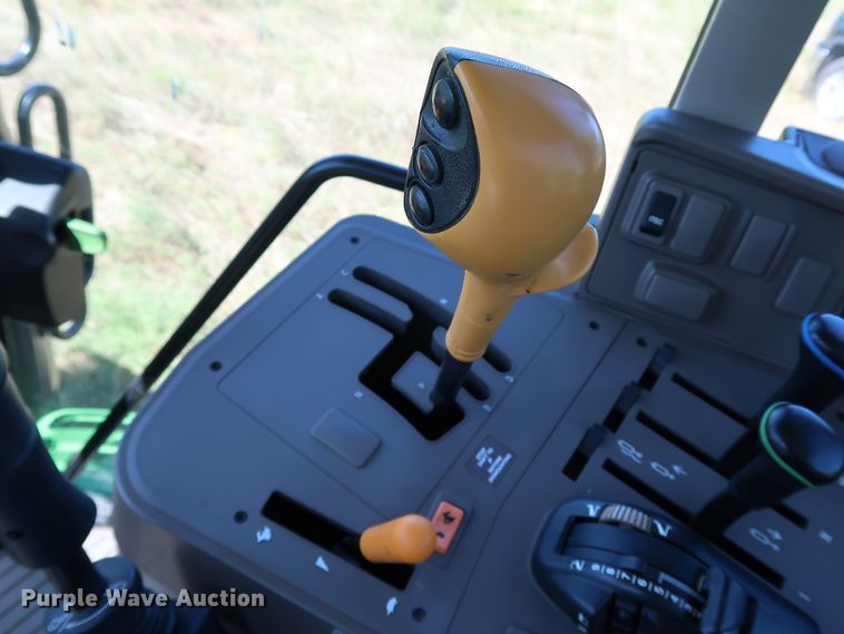 image for item KQ9711 2019 John Deere 6110M  MFWD tractor