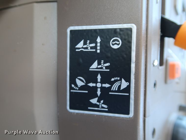 image for item KQ9711 2019 John Deere 6110M  MFWD tractor