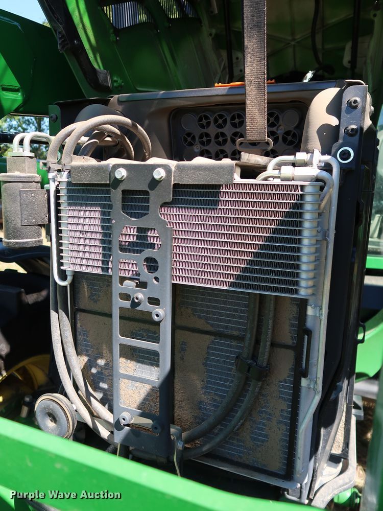 image for item KQ9711 2019 John Deere 6110M  MFWD tractor