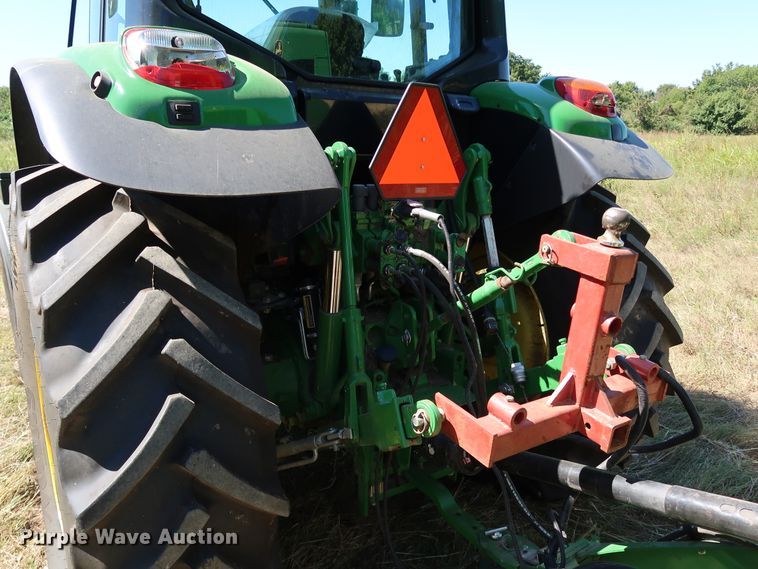 image for item KQ9711 2019 John Deere 6110M  MFWD tractor