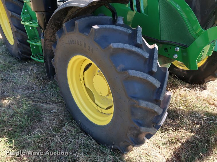 image for item KQ9711 2019 John Deere 6110M  MFWD tractor
