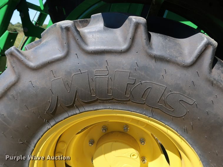 image for item KQ9711 2019 John Deere 6110M  MFWD tractor