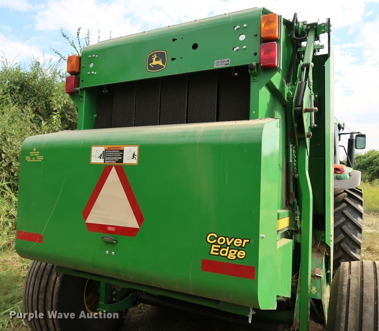 image for item KQ9712 2016 John Deere 469  round baler