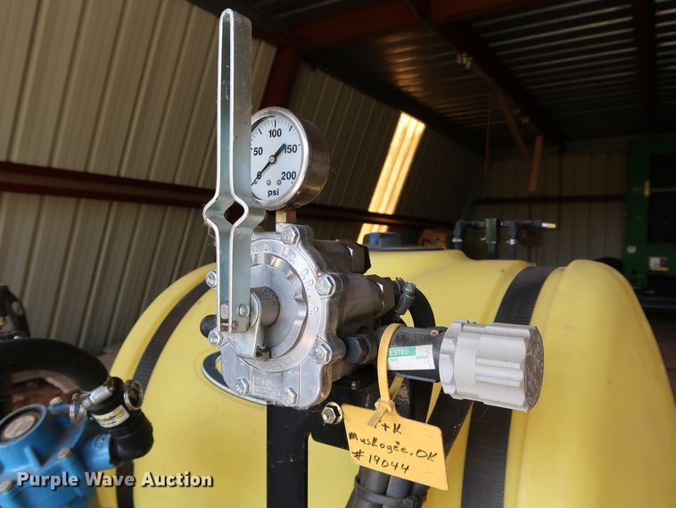 image for item KQ9713 2020 Ag Spray 110-3PT  sprayer