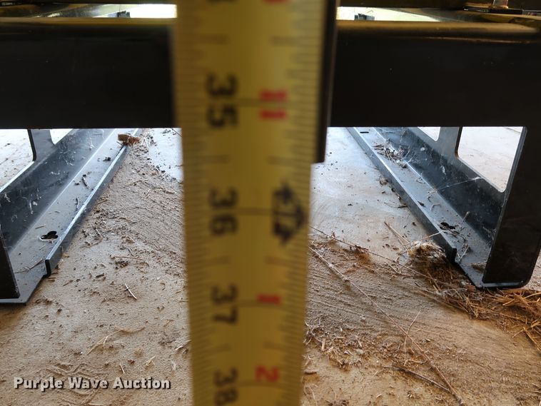 image for item KQ9713 2020 Ag Spray 110-3PT  sprayer