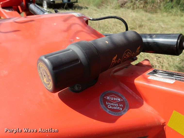 image for item KQ9714 2020 Kuhn SpeedRake SR110GII  hay rake