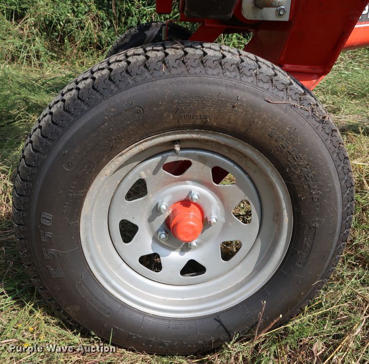 image for item KQ9714 2020 Kuhn SpeedRake SR110GII  hay rake