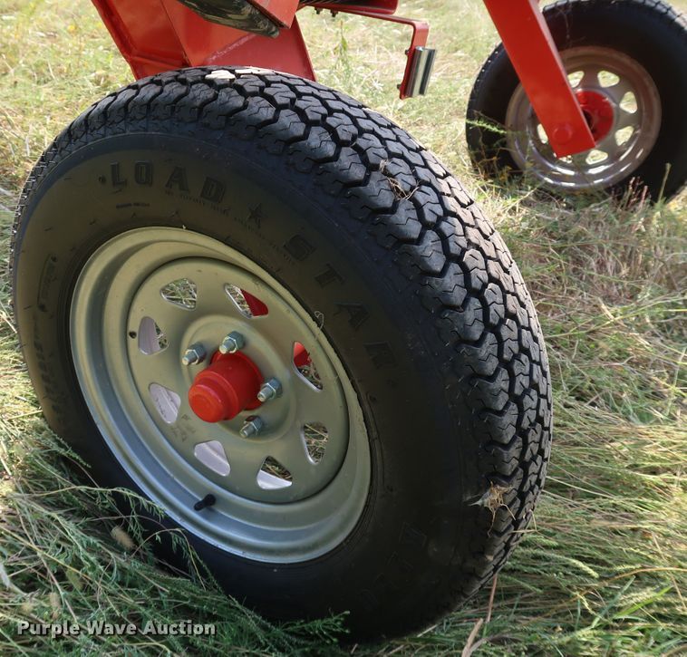 image for item KQ9714 2020 Kuhn SpeedRake SR110GII  hay rake