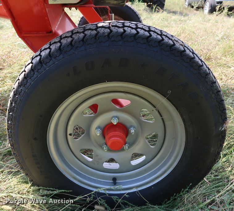 image for item KQ9714 2020 Kuhn SpeedRake SR110GII  hay rake