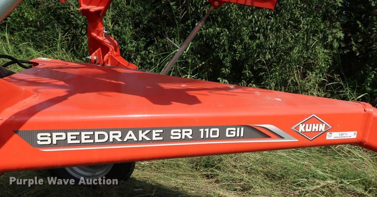image for item KQ9714 2020 Kuhn SpeedRake SR110GII  hay rake
