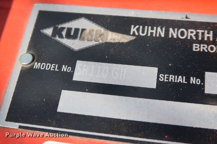 image for item KQ9714 2020 Kuhn SpeedRake SR110GII  hay rake