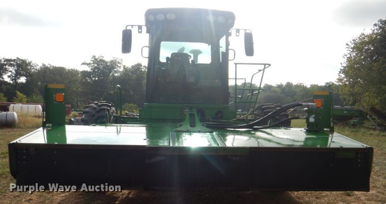 image for item KX9343 2013 John Deere R450  windrower
