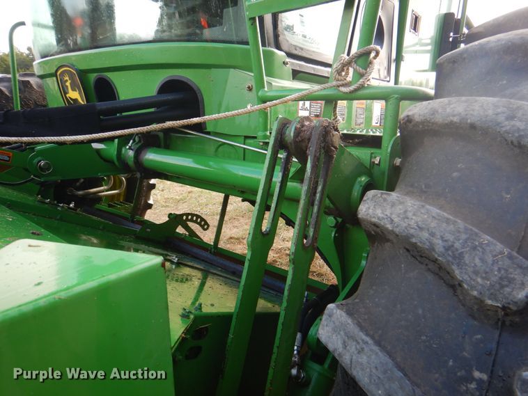 image for item KX9343 2013 John Deere R450  windrower