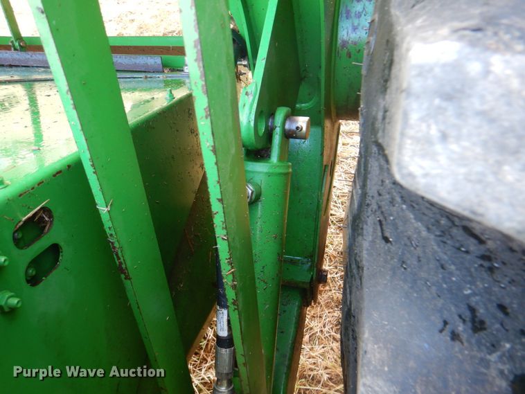 image for item KX9343 2013 John Deere R450  windrower