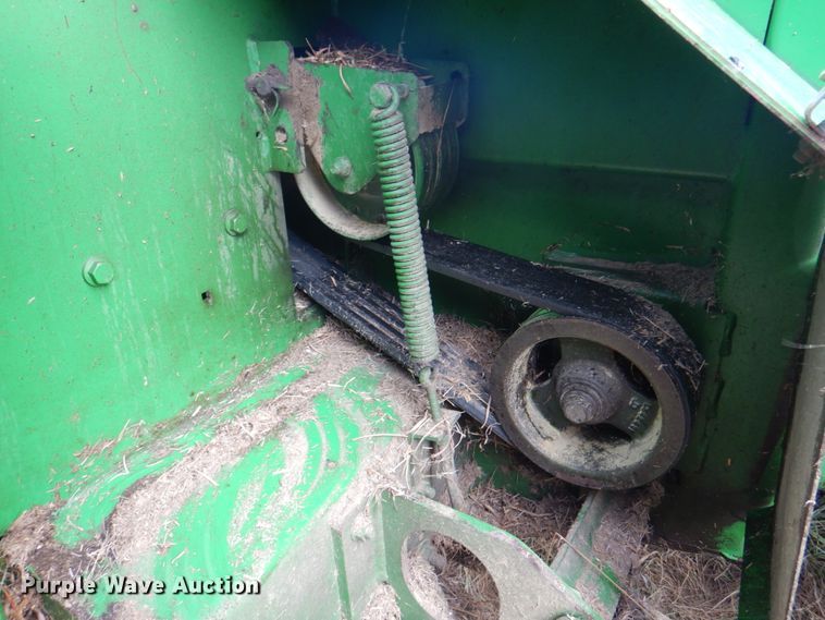 image for item KX9343 2013 John Deere R450  windrower