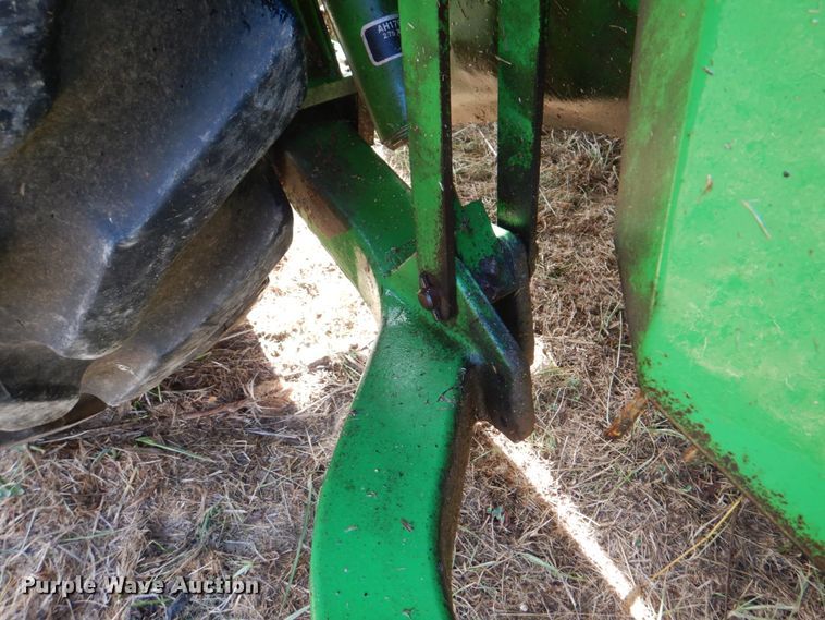 image for item KX9343 2013 John Deere R450  windrower