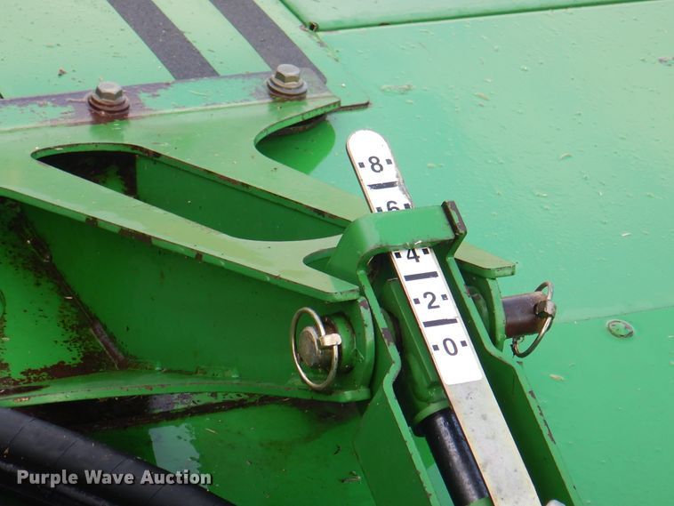 image for item KX9343 2013 John Deere R450  windrower