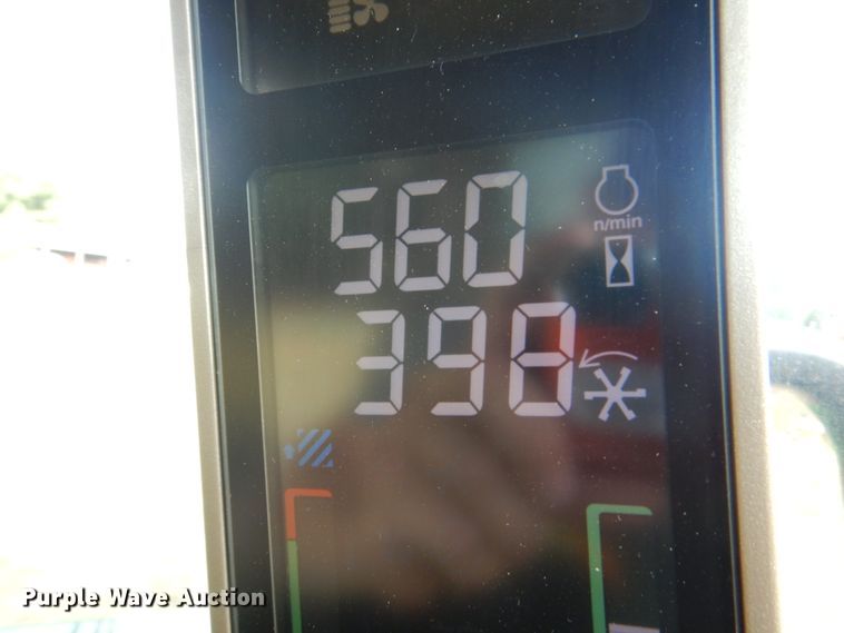 image for item KX9343 2013 John Deere R450  windrower