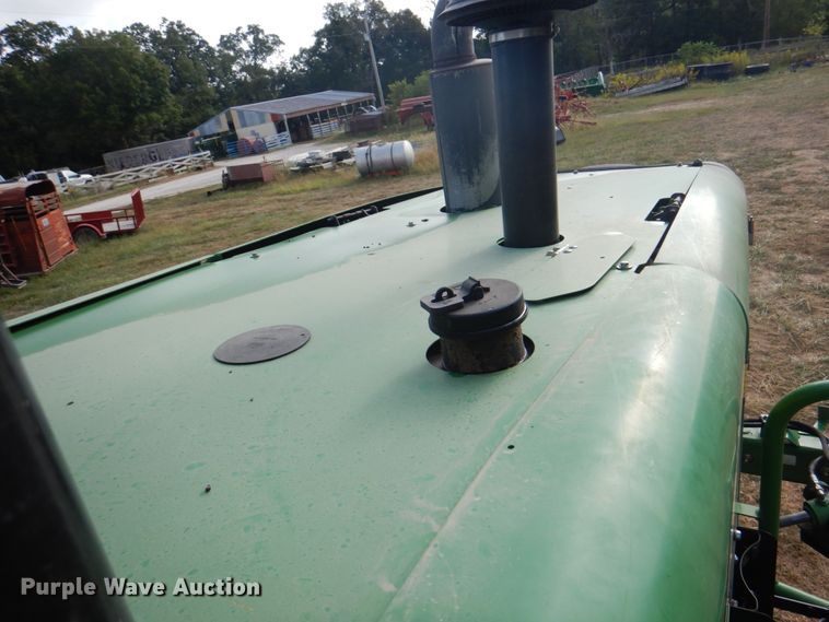 image for item KX9343 2013 John Deere R450  windrower