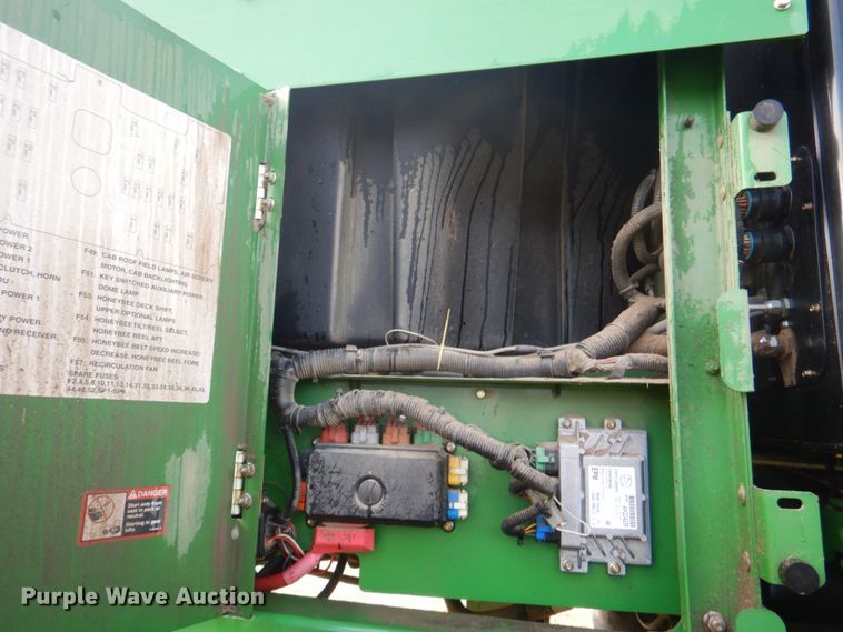 image for item KX9343 2013 John Deere R450  windrower