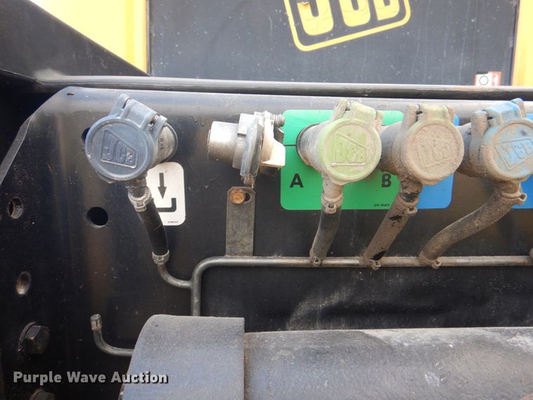 image for item KX9344 2003 JCB Fastrac 3220  4WD tractor