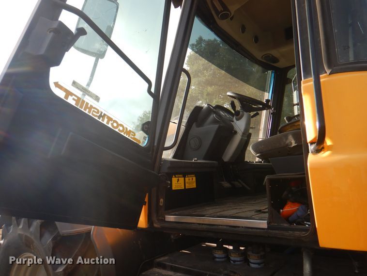 image for item KX9344 2003 JCB Fastrac 3220  4WD tractor