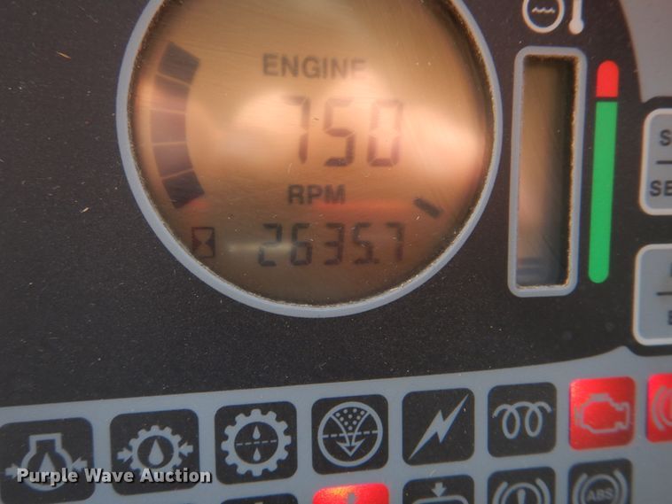 image for item KX9344 2003 JCB Fastrac 3220  4WD tractor