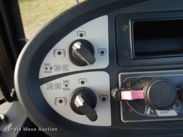 image for item KX9344 2003 JCB Fastrac 3220  4WD tractor