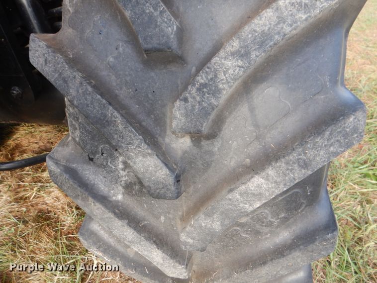 image for item KX9344 2003 JCB Fastrac 3220  4WD tractor