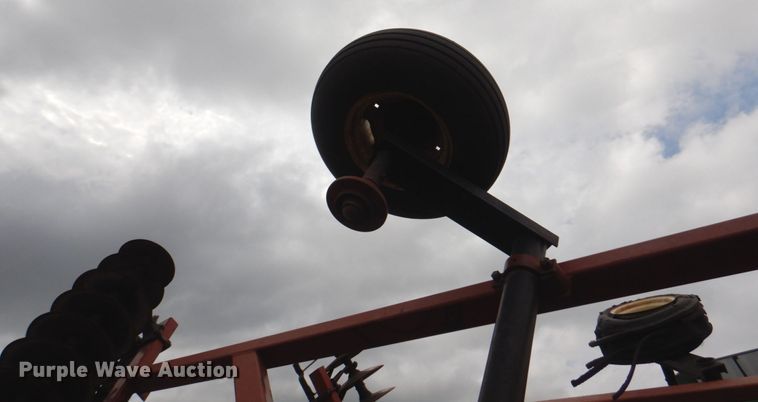 image for item KX9357 Case 490  tandem off-set disk