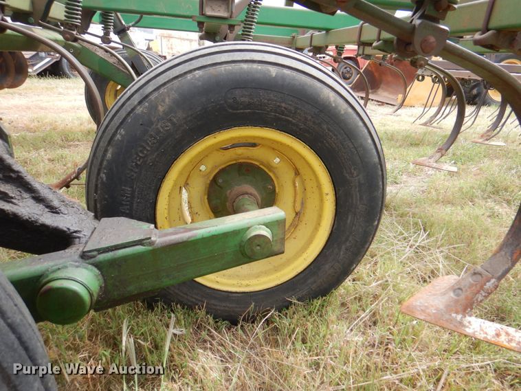 image for item KX9358 John Deere 722  mulcher finisher